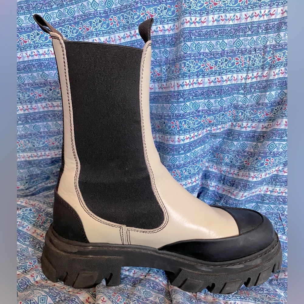 Ganni Mid Chelsea Boot